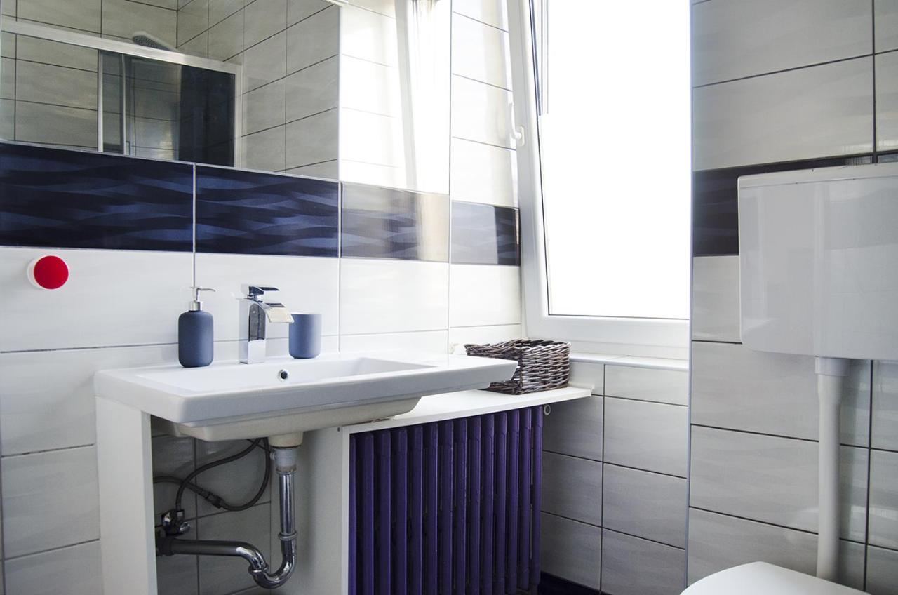 Studio Apartment With A View Of Ban Jelacic Square 萨格勒布 外观 照片